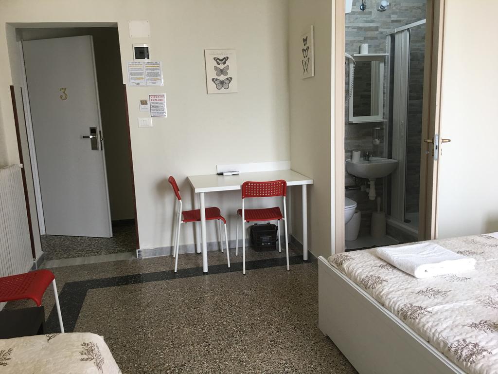 Bed and Breakfast Aliante Turist House Piza Zewnętrze zdjęcie