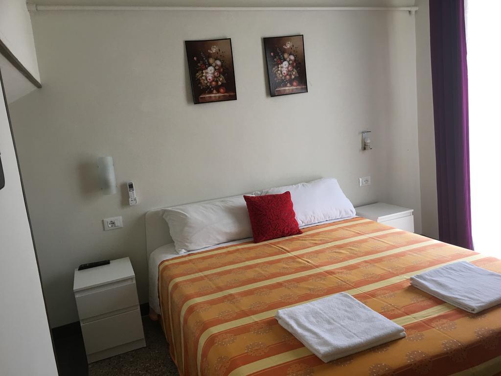 Bed and Breakfast Aliante Turist House Piza Zewnętrze zdjęcie