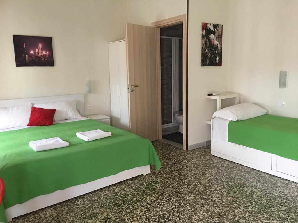 Bed and Breakfast Aliante Turist House Piza Zewnętrze zdjęcie
