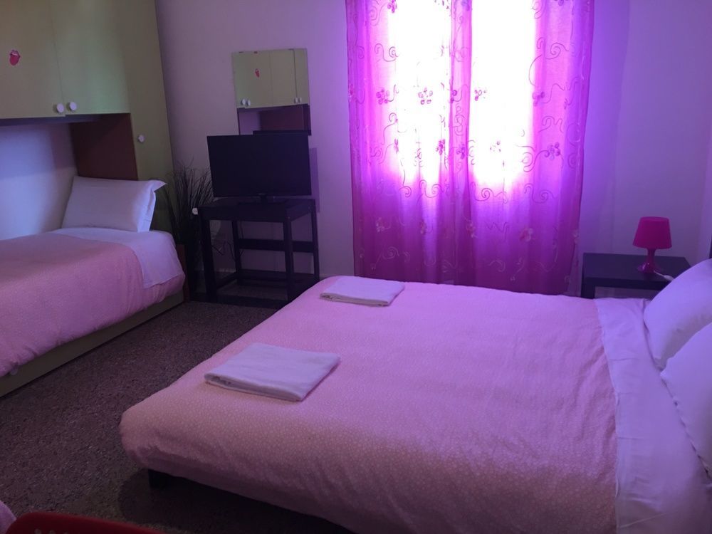 Bed and Breakfast Aliante Turist House Piza Zewnętrze zdjęcie